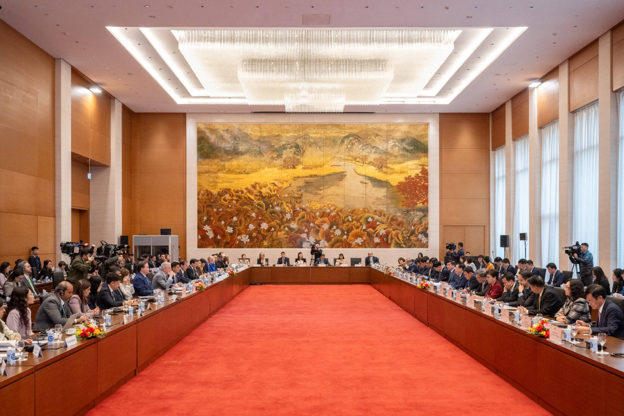 Đẩy mạnh doanh nghiệp Mỹ đầu tư vào Việt Nam trong lĩnh vực chuyển đổi xanh và năng lượng sạch