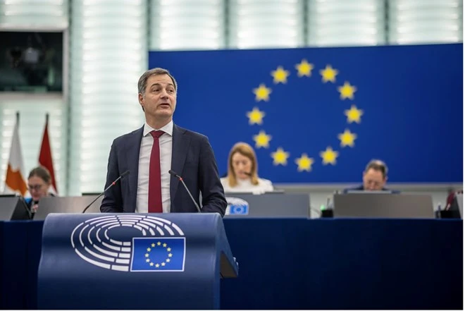 Sau khí đốt Nga, EU đang phải từ bỏ nhiên liệu hạt nhân của Nga