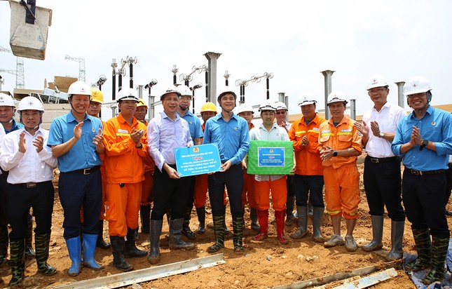 evnnpt-tu-chu-lap-dat-va-thi-nghiem-tai-tram-bien-ap-500kv-thanh-hoa-2