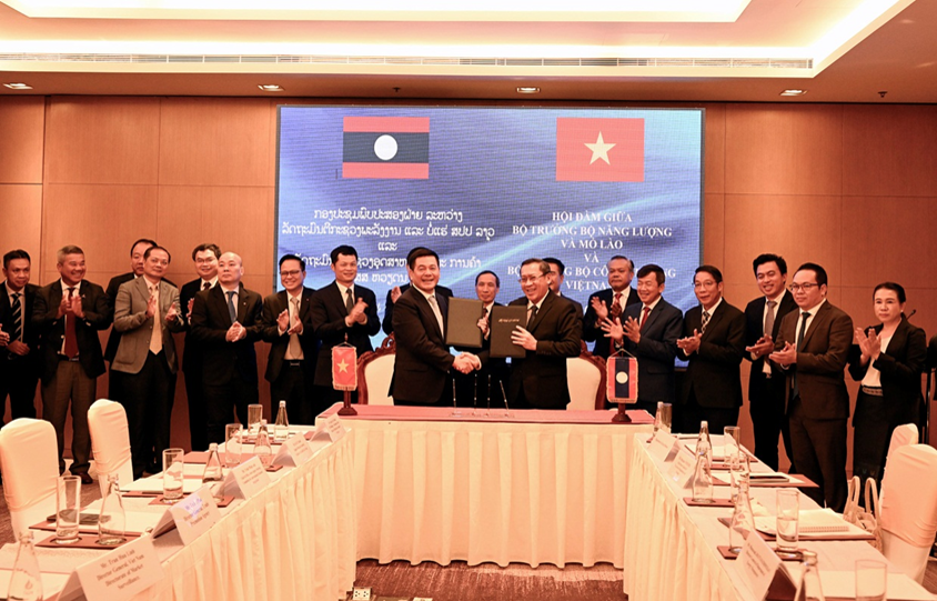 Quan hệ Việt Nam - Lào: Điểm nhấn hợp tác trong lĩnh vực năng lượng
