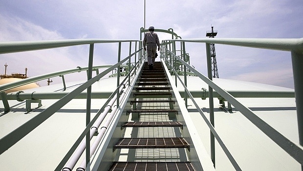 Giá LNG tại châu Á lại tăng lên mức cao mới