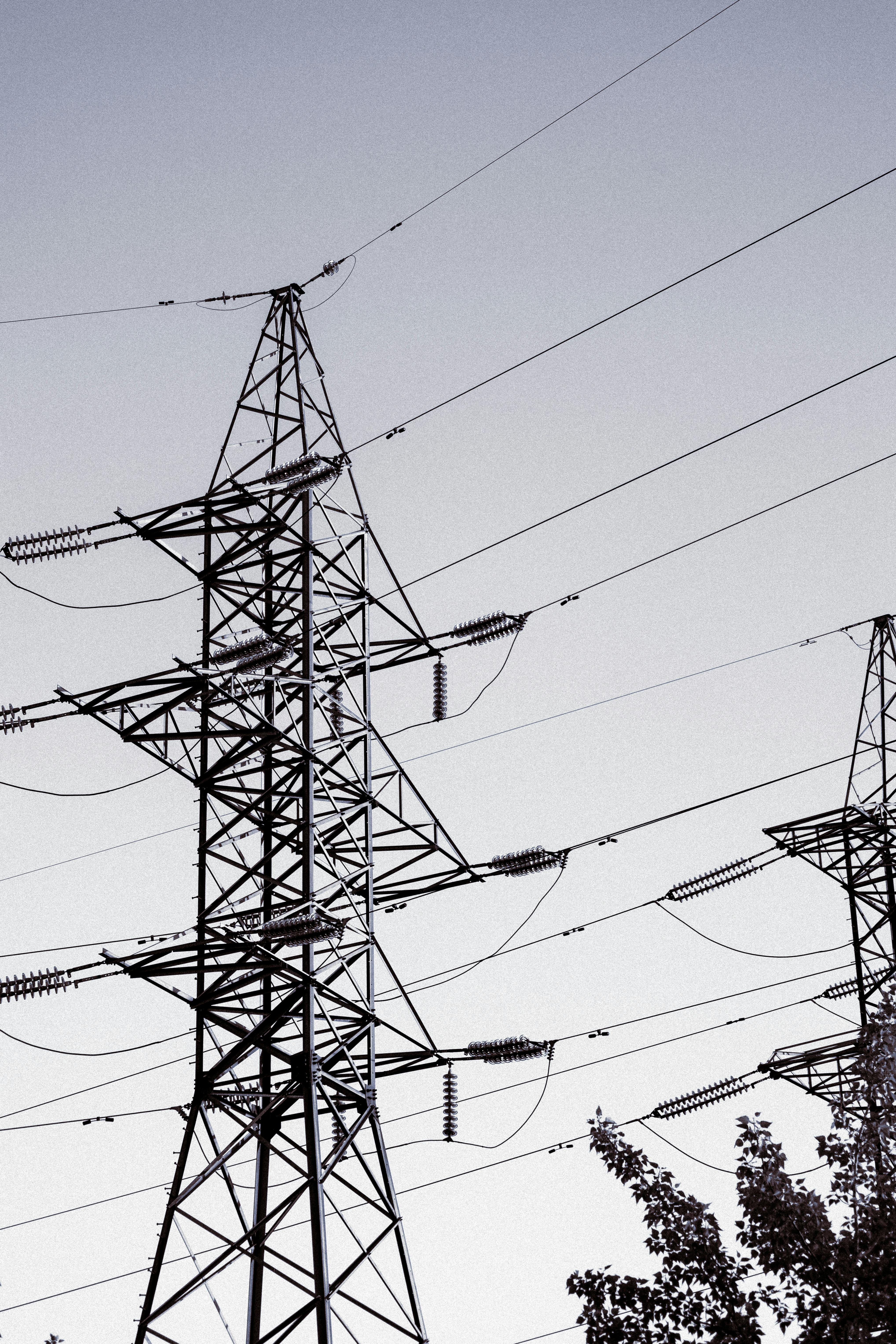 Hoa Kỳ cân nhắc tăng giá điện trong bối cảnh nhu cầu tăng và lưới điện căng thẳng