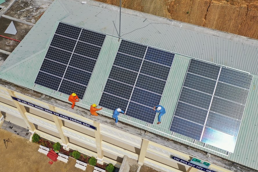 Phát triển hơn 8.732 dự án Điện Mặt Trời mái nhà tại Miền Trung - Tây Nguyên