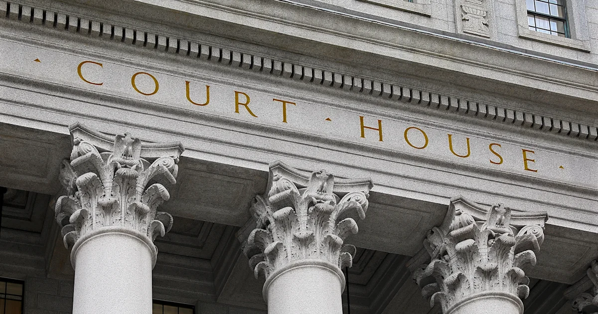 Documentary filmmakers facing the threat of litigation