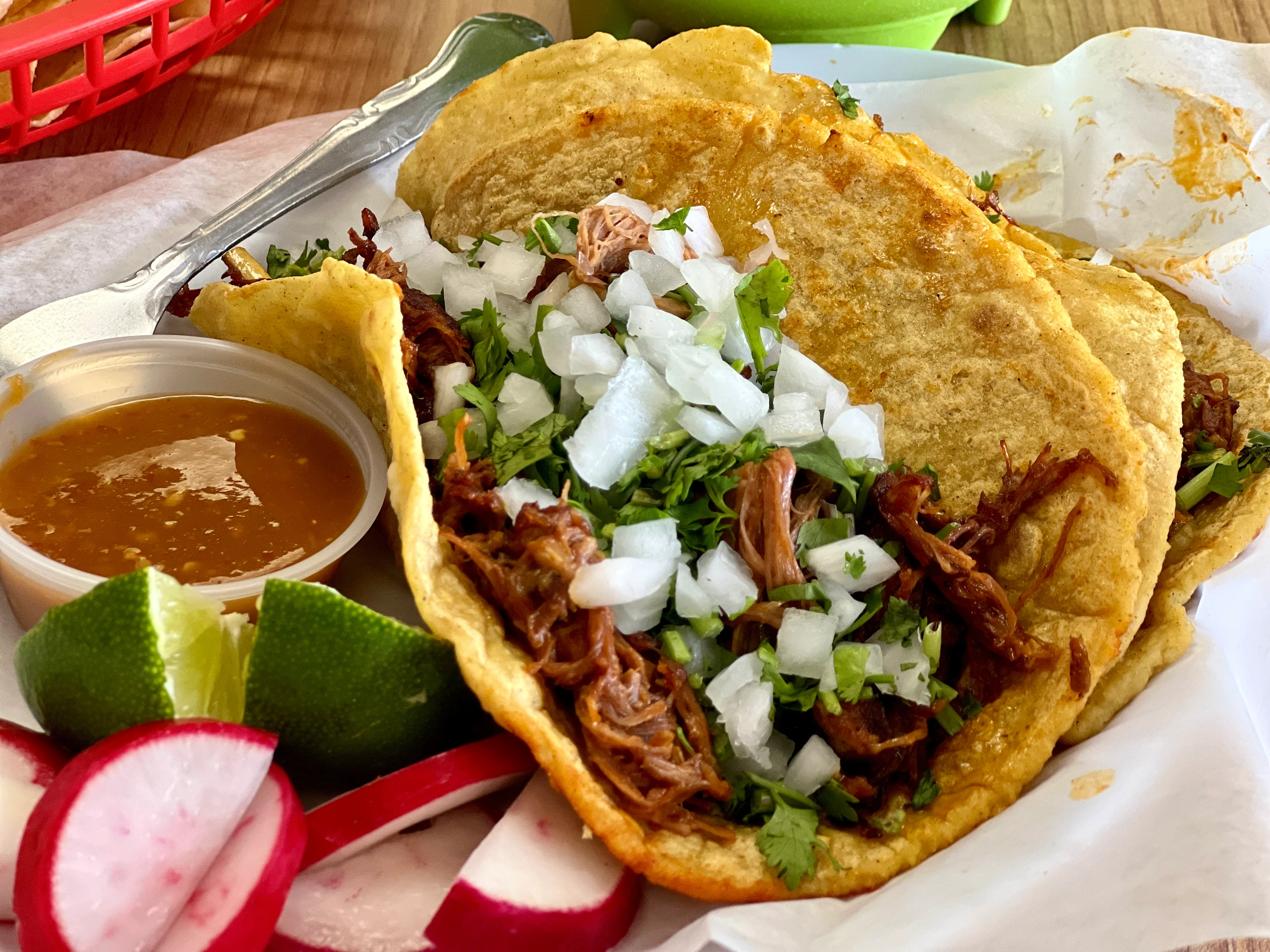 12 spots in Van Nuys to satisfy those taco cravings | KCRW