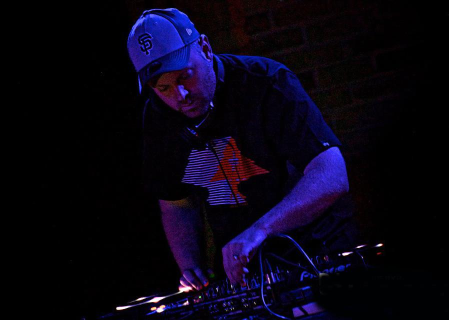 DJ Shadow | Morning Becomes Eclectic | KCRW