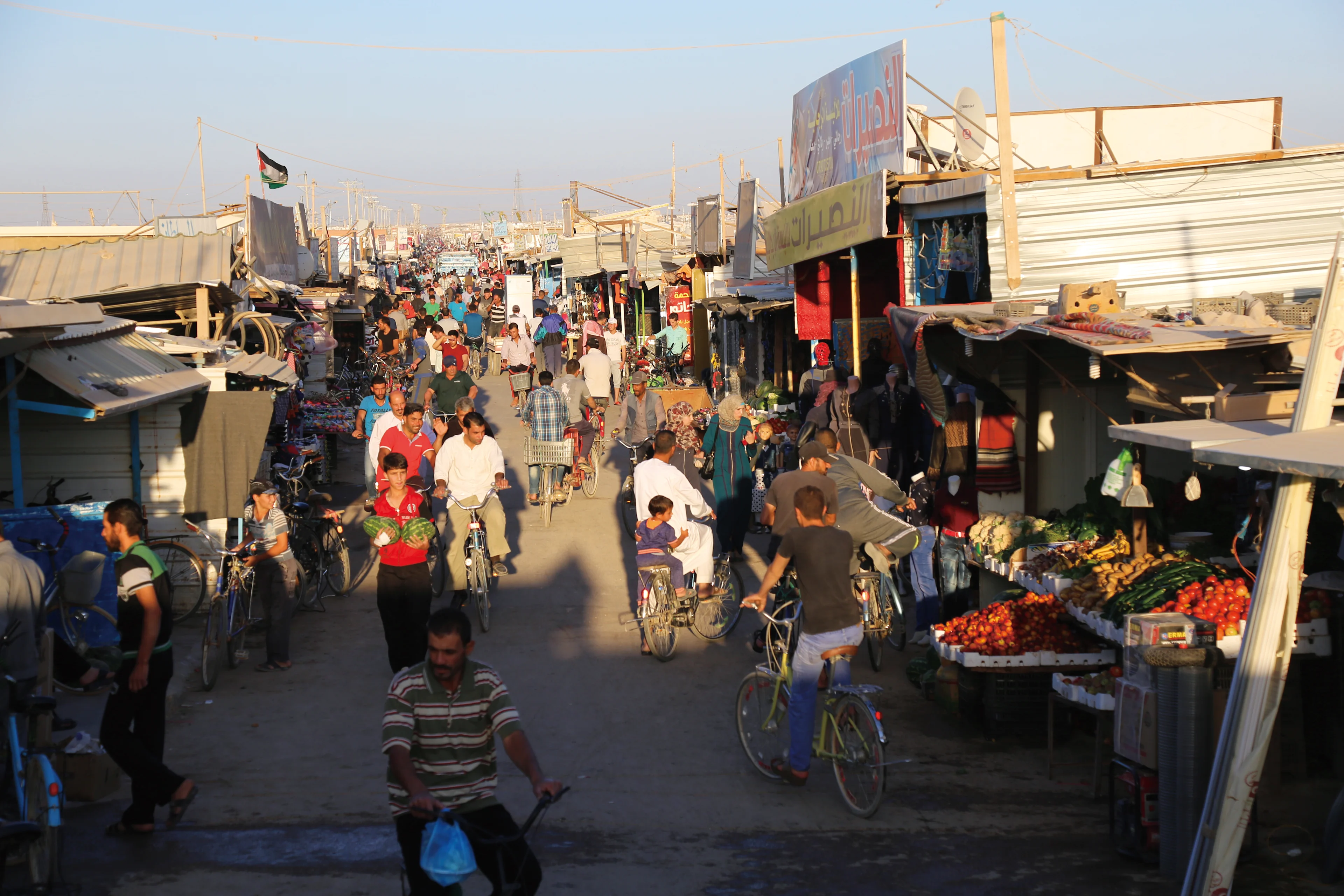 At the world's largest Syrian refugee camp, food | KCRW