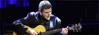 Gustavo Santaolalla