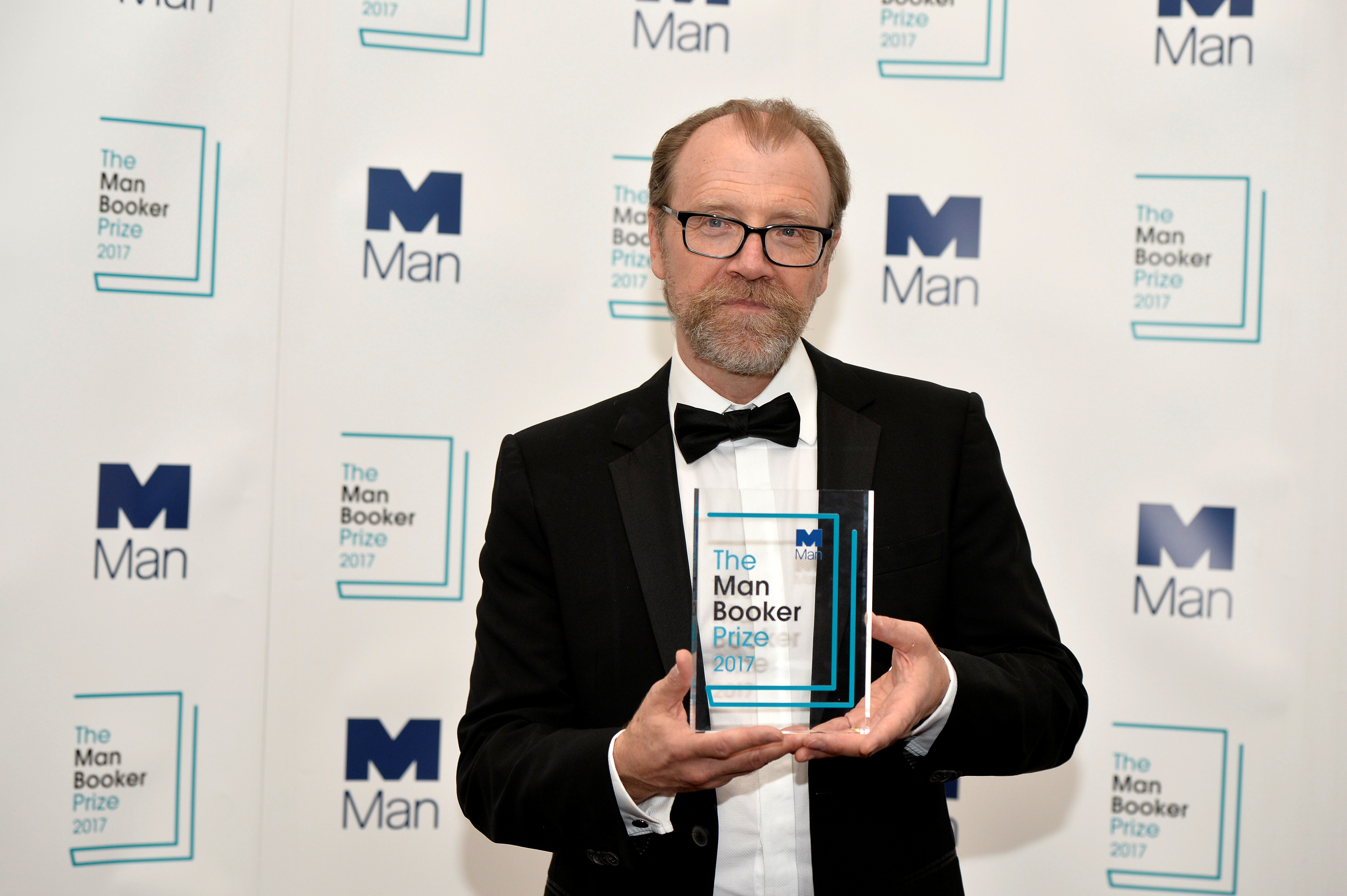 How author George Saunders ‘takes the controlling… | KCRW