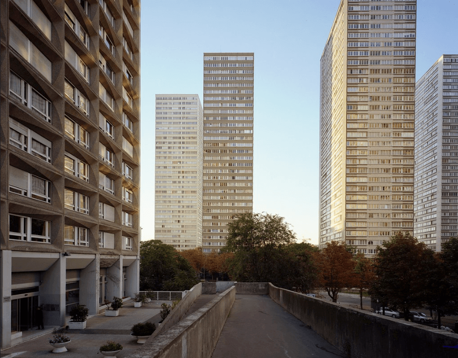 Hacking urban environments with Parkour- Les-Olympiades-Paris-2