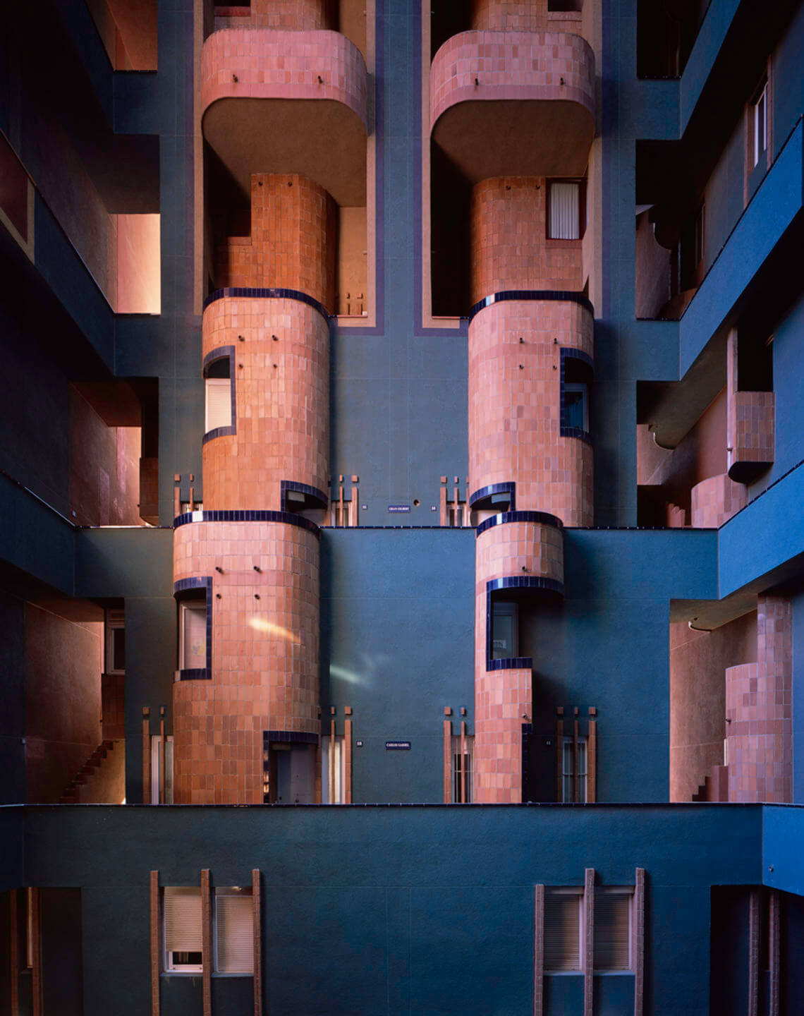 Walden-7- ricardo bofill taller arquitectura walden sant just desvern barcelona spain 26-1140x1440