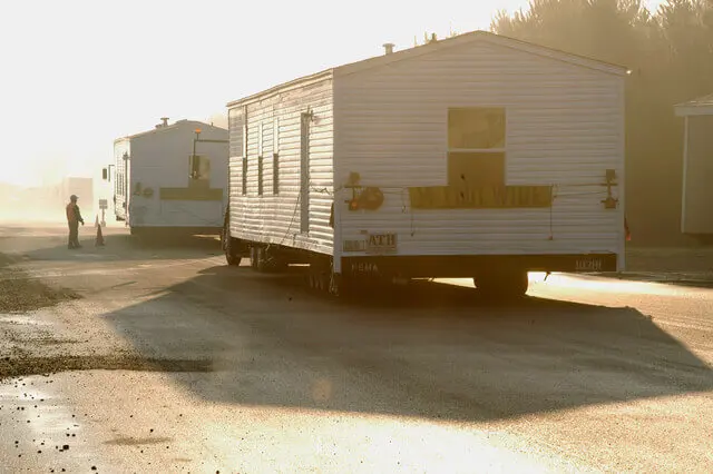 Modular vs. Manufactured Home- hurricane-katrina-hope-ar-march-10-2007-the-first-two-of-23-mobile-homes-that-4a1011