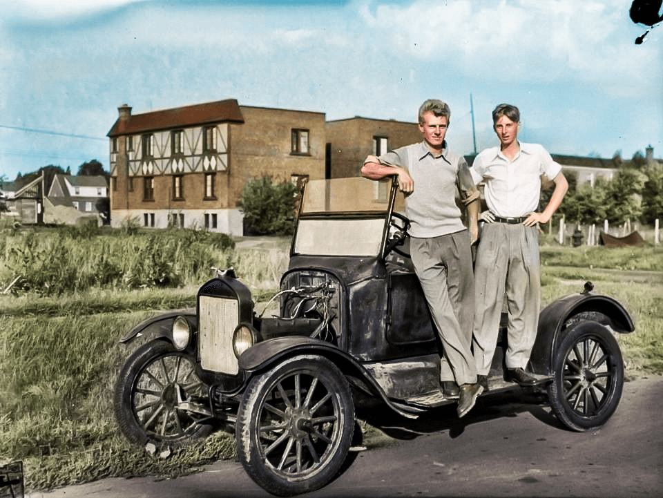 The History of Engineering in Color- modelT