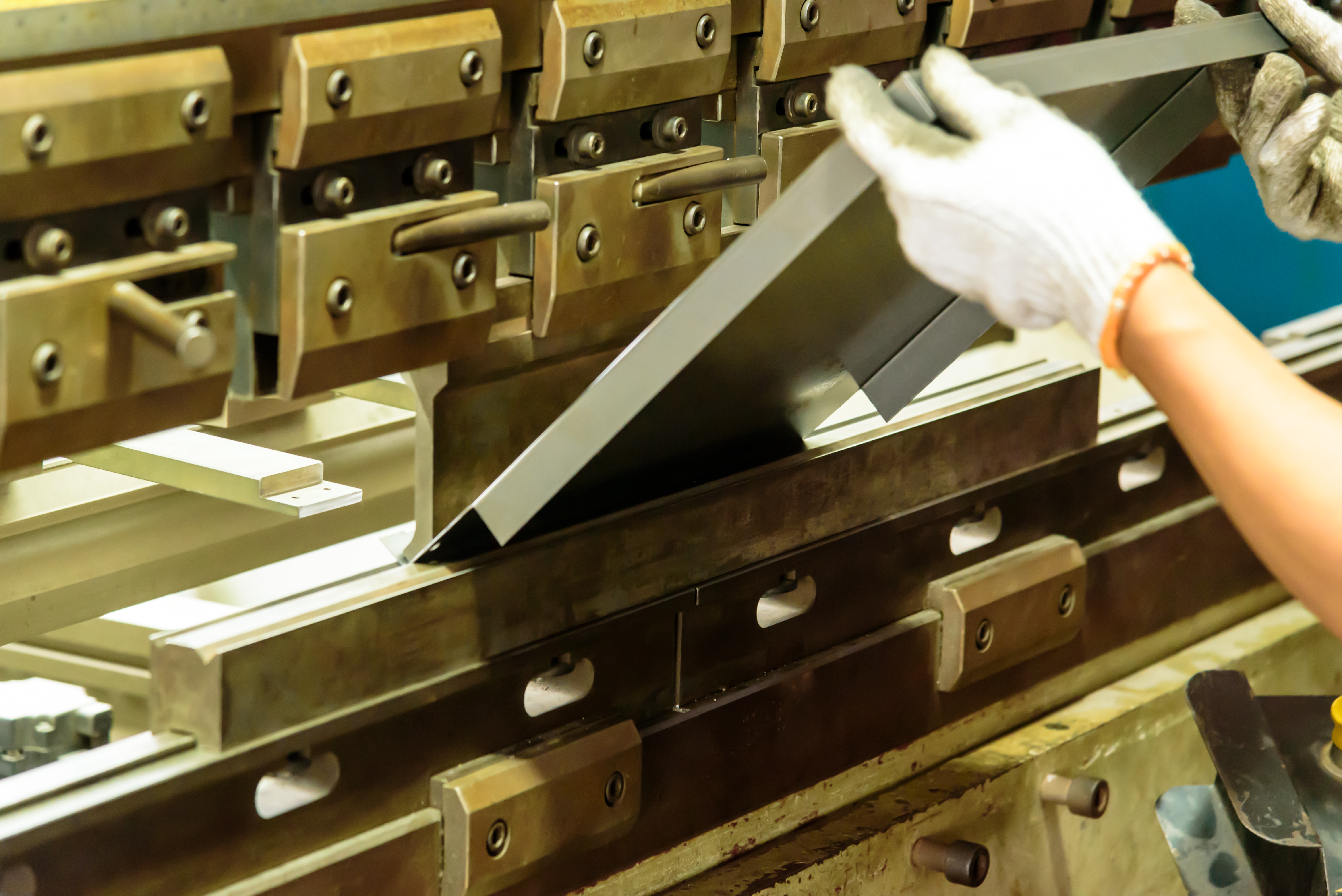 Q. BricsCAD® で板金設計出来ますか？.jpeg