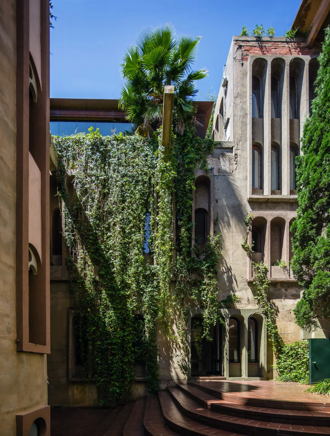 Walden-7- Ricardo Bofill Taller de Arquitectura Barcelona Spain The Gardens 3-1091x1440