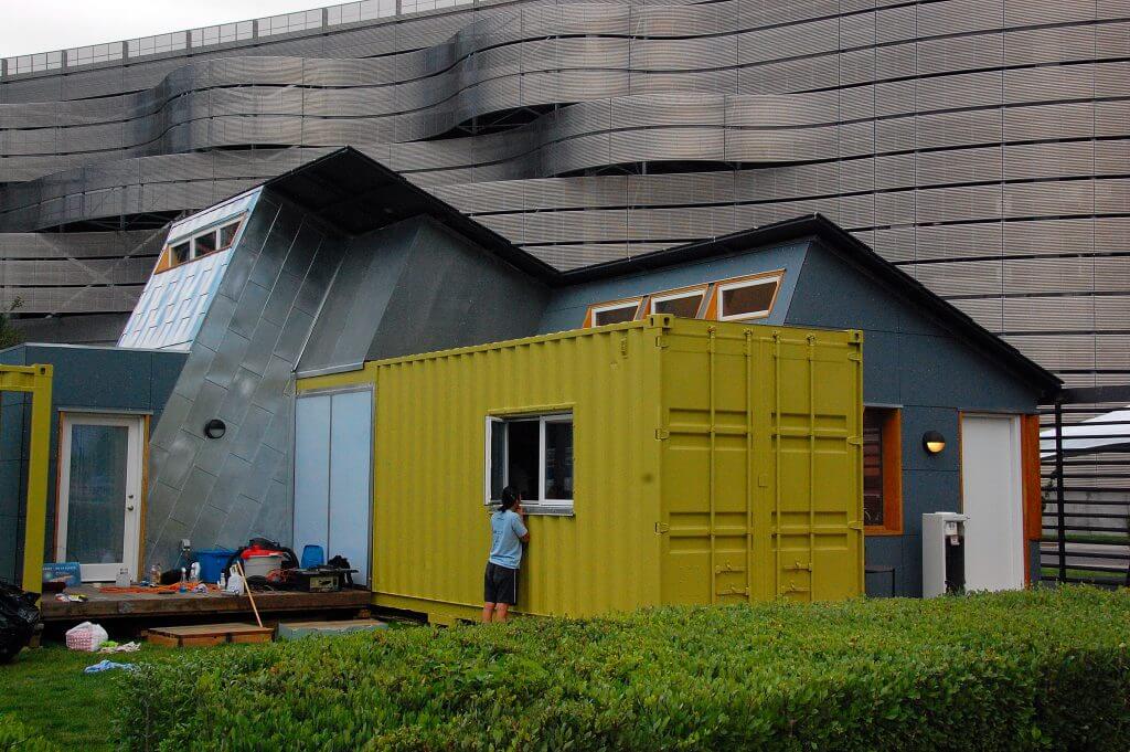 Containertecture- cuboulderbuilthome container-1024x681