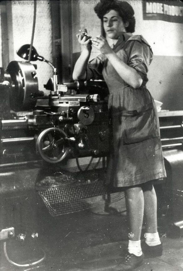 Women in Engineering History- Thelma-Estrin-Wikimedia-Commons