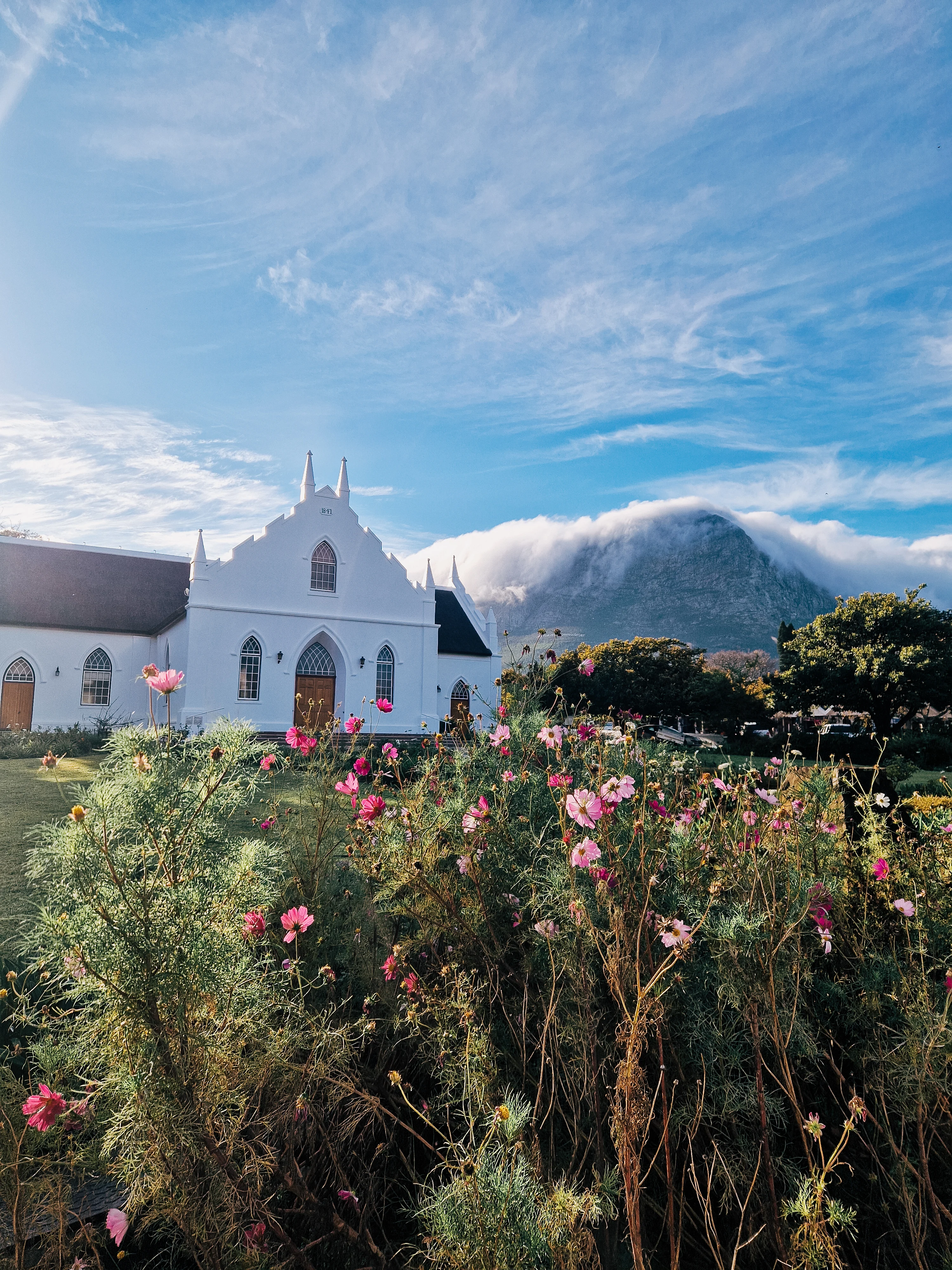 Early morning in Franschhoek, surrounded by vineyards