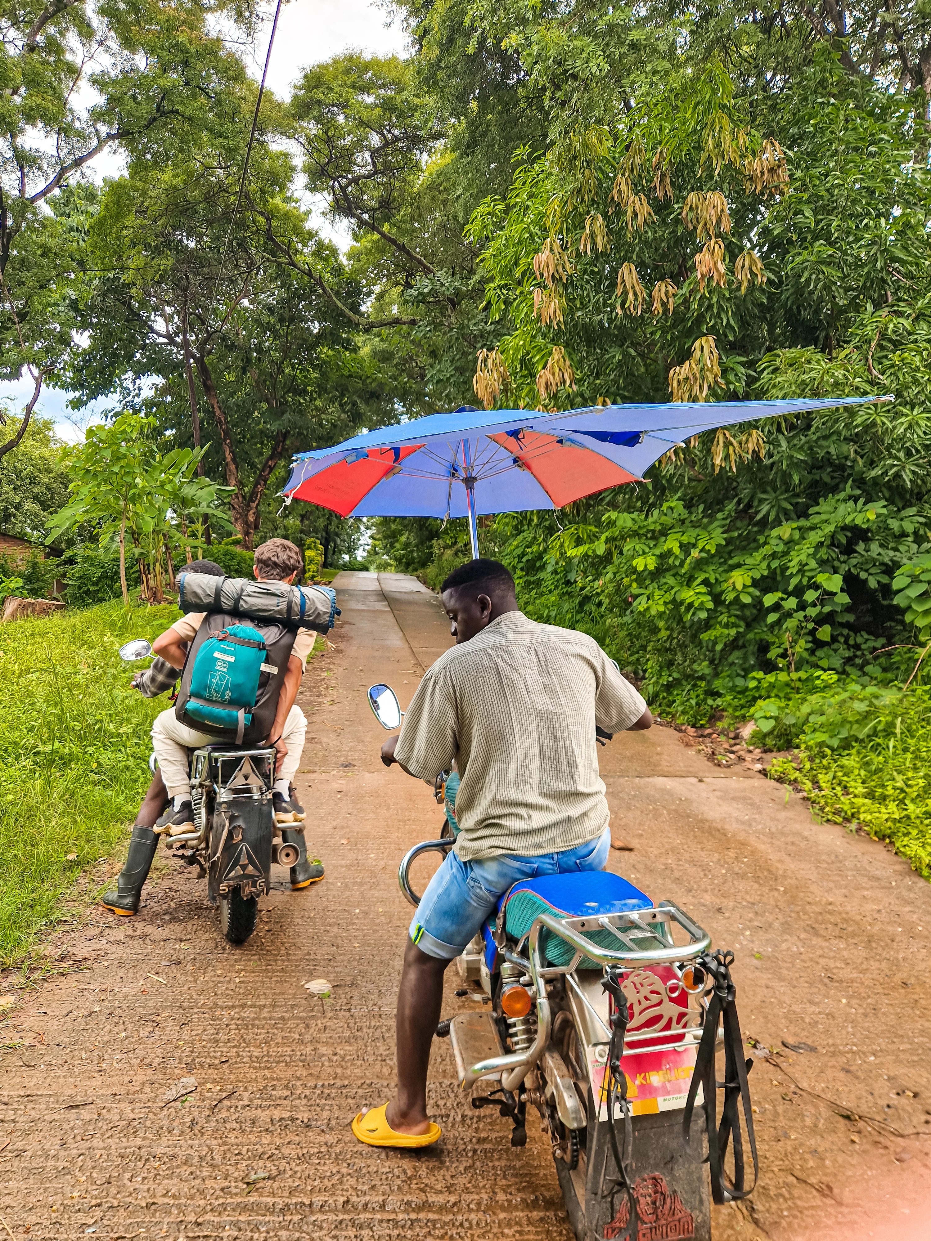 Boda bodas also operate when it rains !