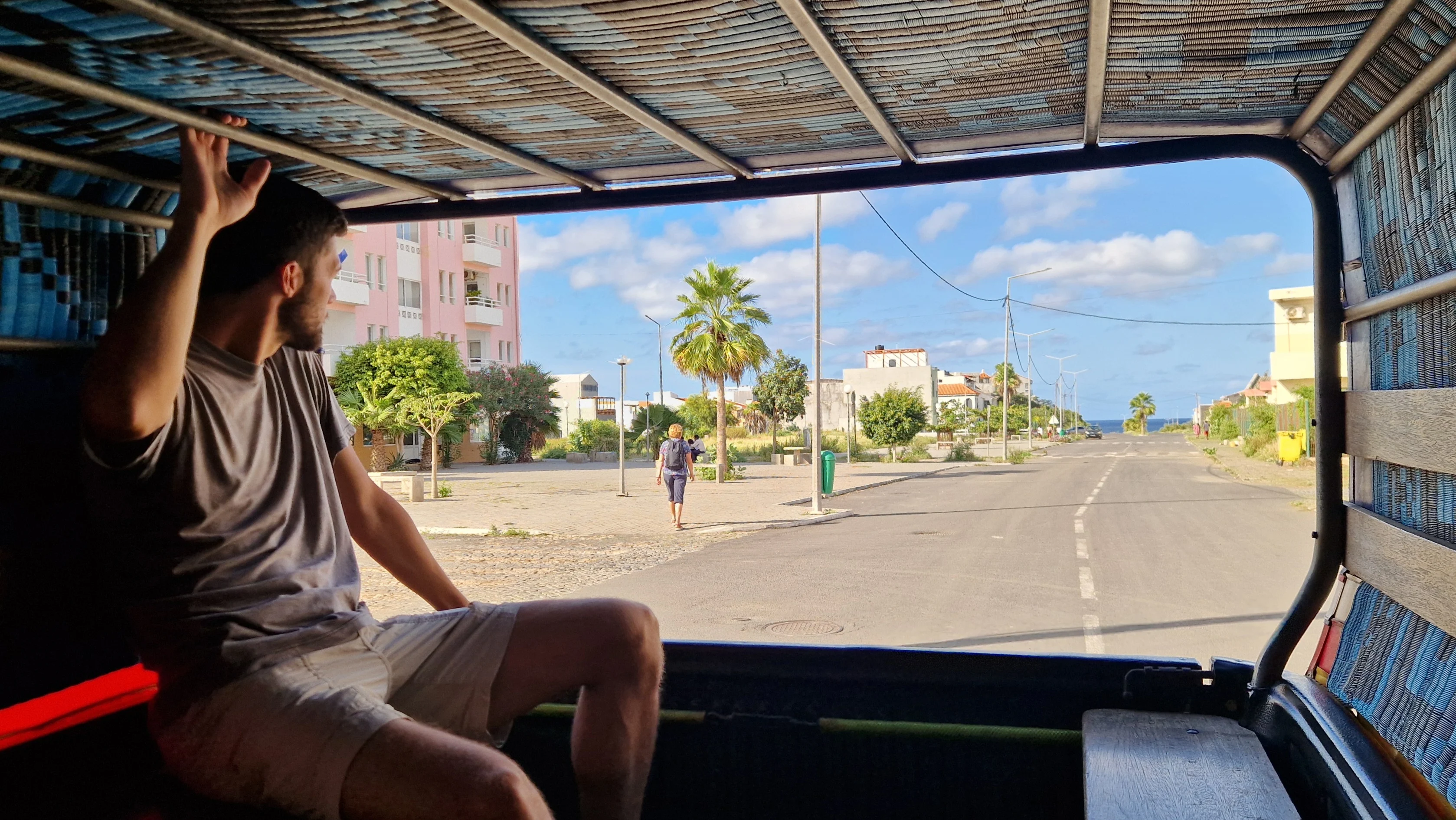 Riding a Hilux - The Cape Verdean way of moving around