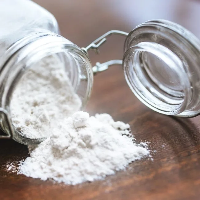 Baking soda cleansing hair mask treatment