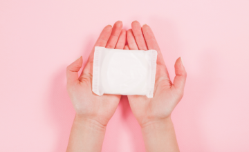 How to use a sanitary pad