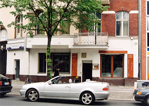 Brel facade before renovation