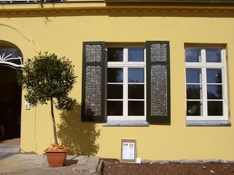 Solar Center MV - Shutter entrance Solar Center MV - Shutter entrance