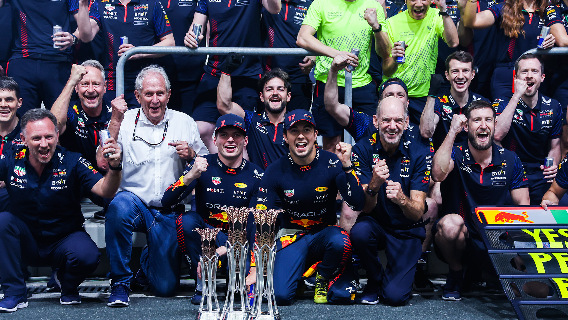 Pérez profite des ennuis de Verstappen à Djeddah