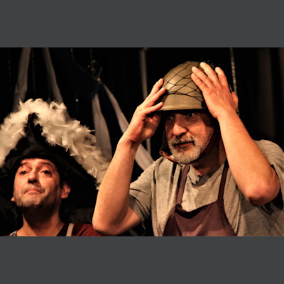 Callas kriegt einen neuen Hut