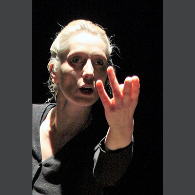 Lorca. Bernarda. Fragen