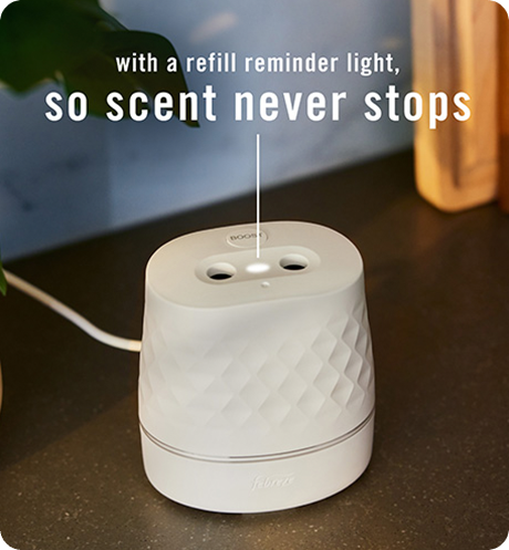 With a refill reminder light, so scent never stops.