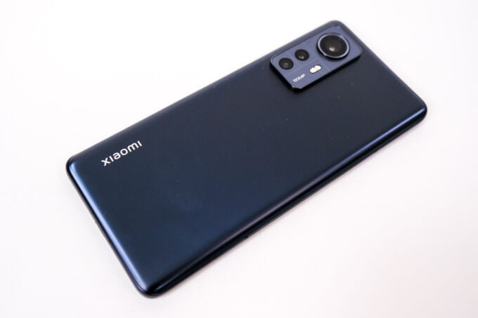 xiaomi12-26-680x453