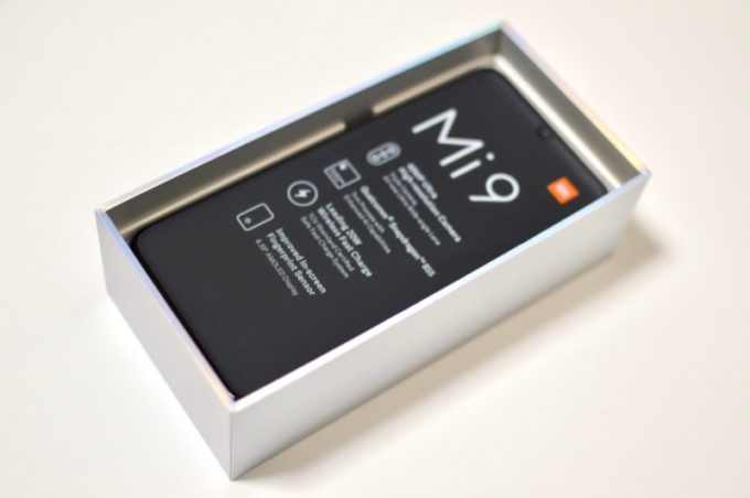 Mi9R-3-680x452