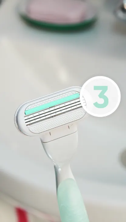 ماكينة حلاقة Gillette Venus Smooth Sensitive للنساء