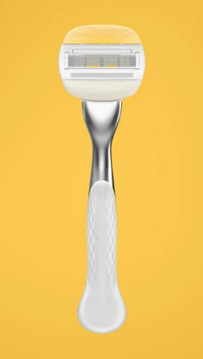 ماكينة حلاقة Comfortglide & Olay Coconut