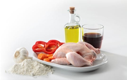 Pollo con refresco saludable para niños