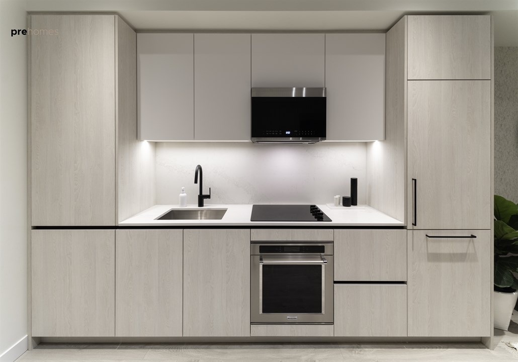 Stella 2 Condos - 10