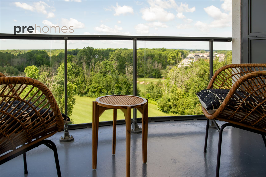 Suite Exterior - Balcony 3