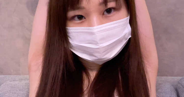 メイド服の隙間から見える腋 ゆいなちゃんvol.2