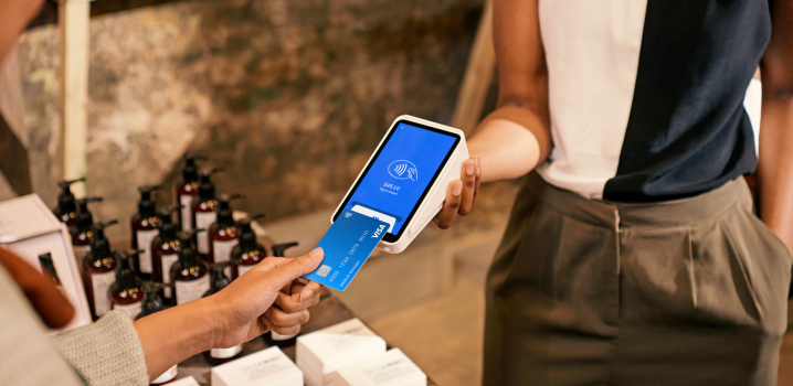 How to Choose the Best Card Machine for Your Business