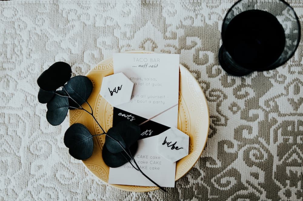 領収書を紛失したら 再発行は可能 経費で落とせなくなる