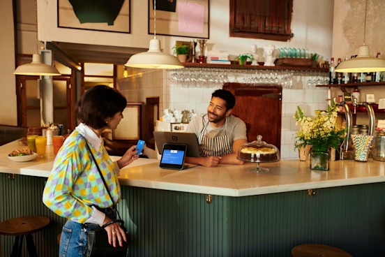 How To Choose the Best Restaurant POS System (2025)