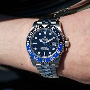 Skip the line and own the night with a Rolex Datejust. Confidence, style, and presence all wrapped around your wrist where it belongs.