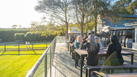 Pier 10 Cellar Door