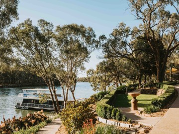 Trentham Cellar Door 2