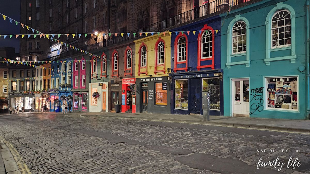 Victoria Street