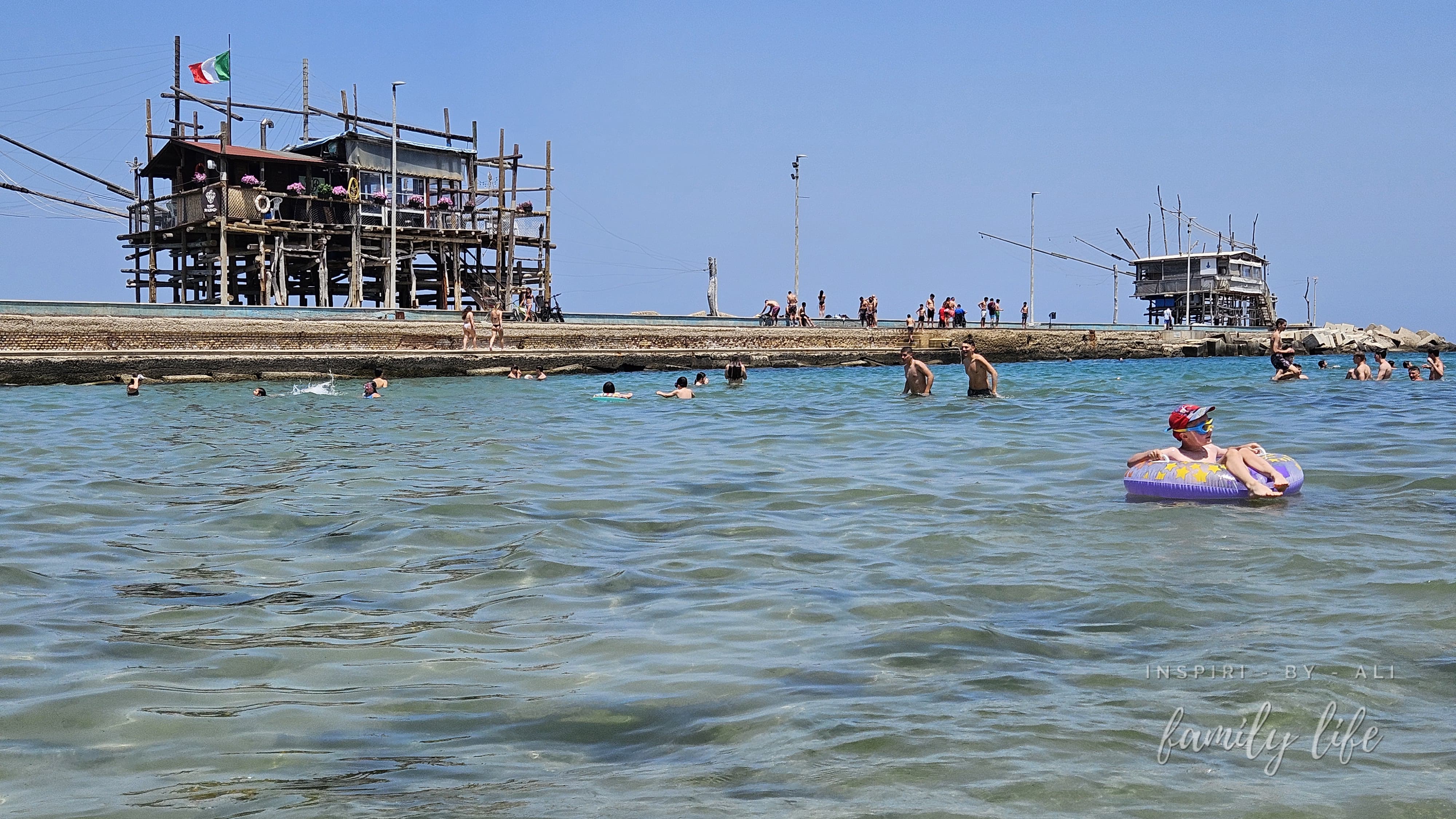 Trabocchi tuż przy plaży