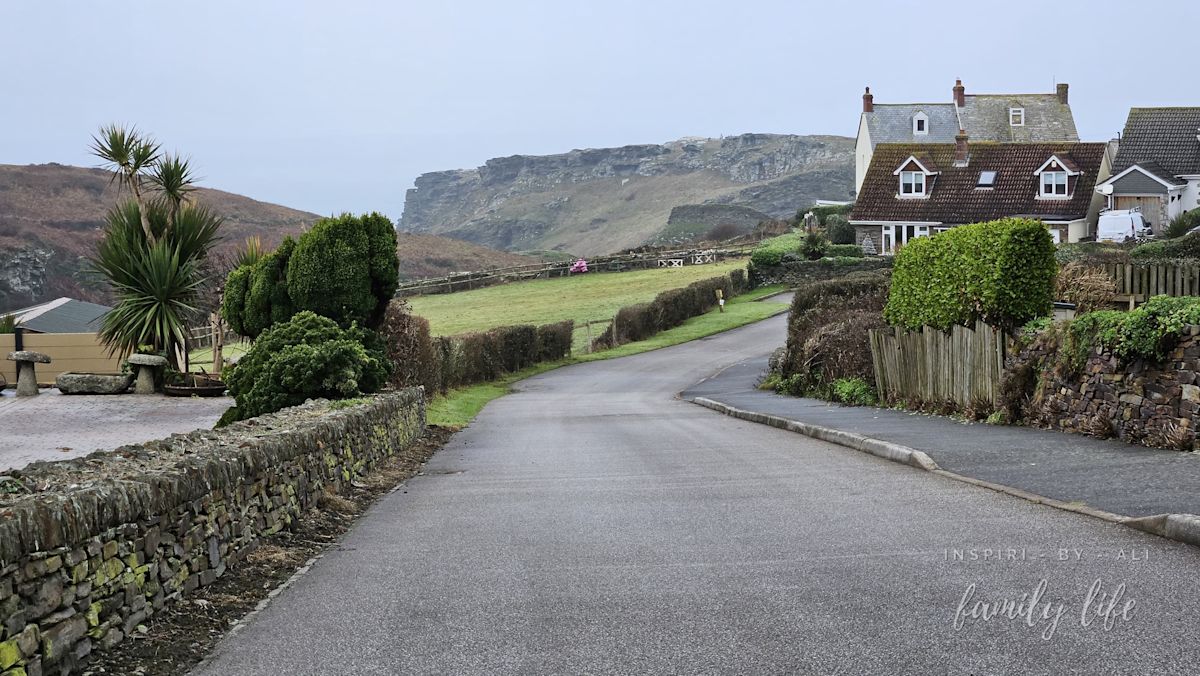 Szukając drogi do Króla Artura..