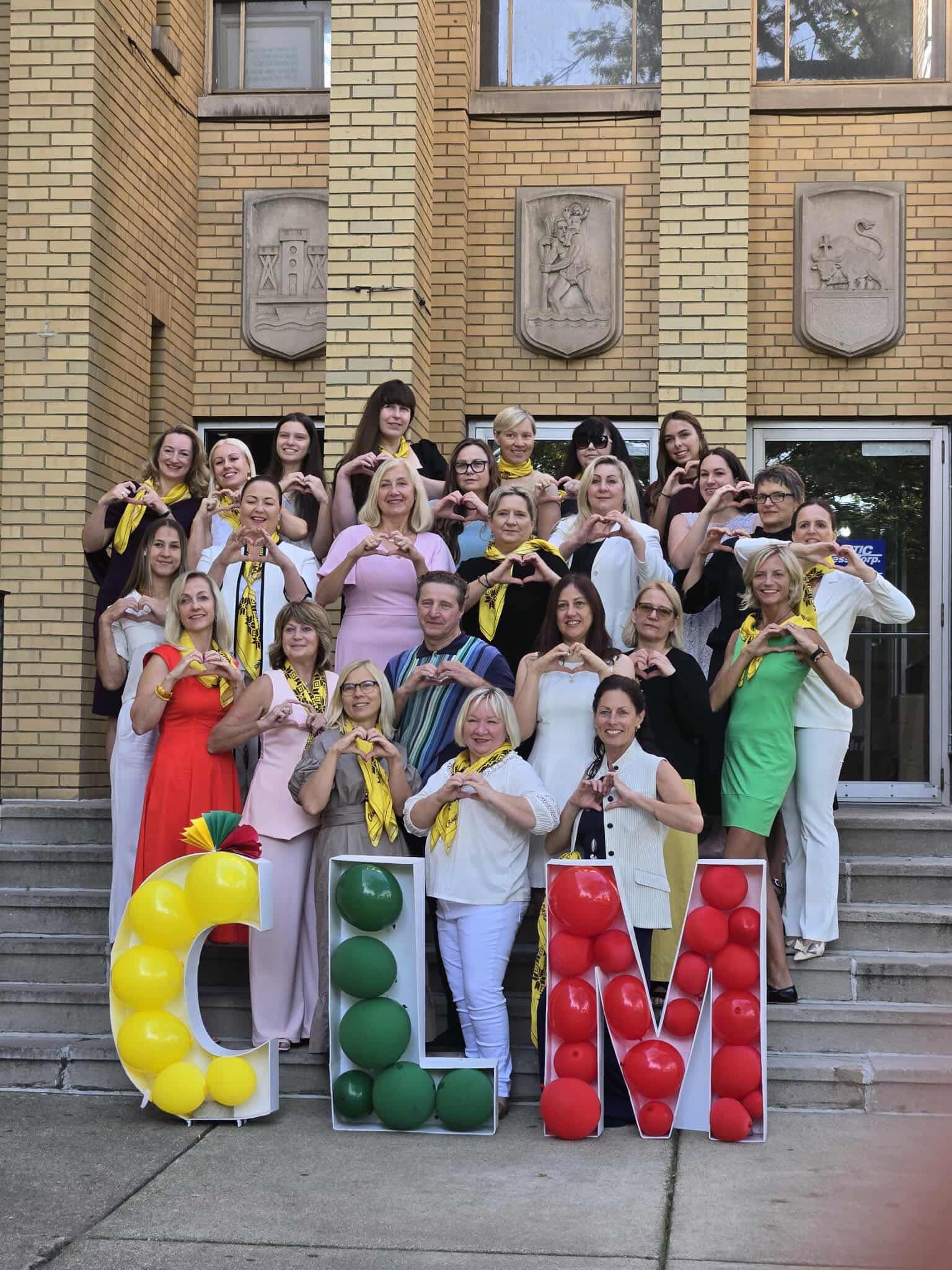 Paremk Čikagos  lituanistinę mokyklą